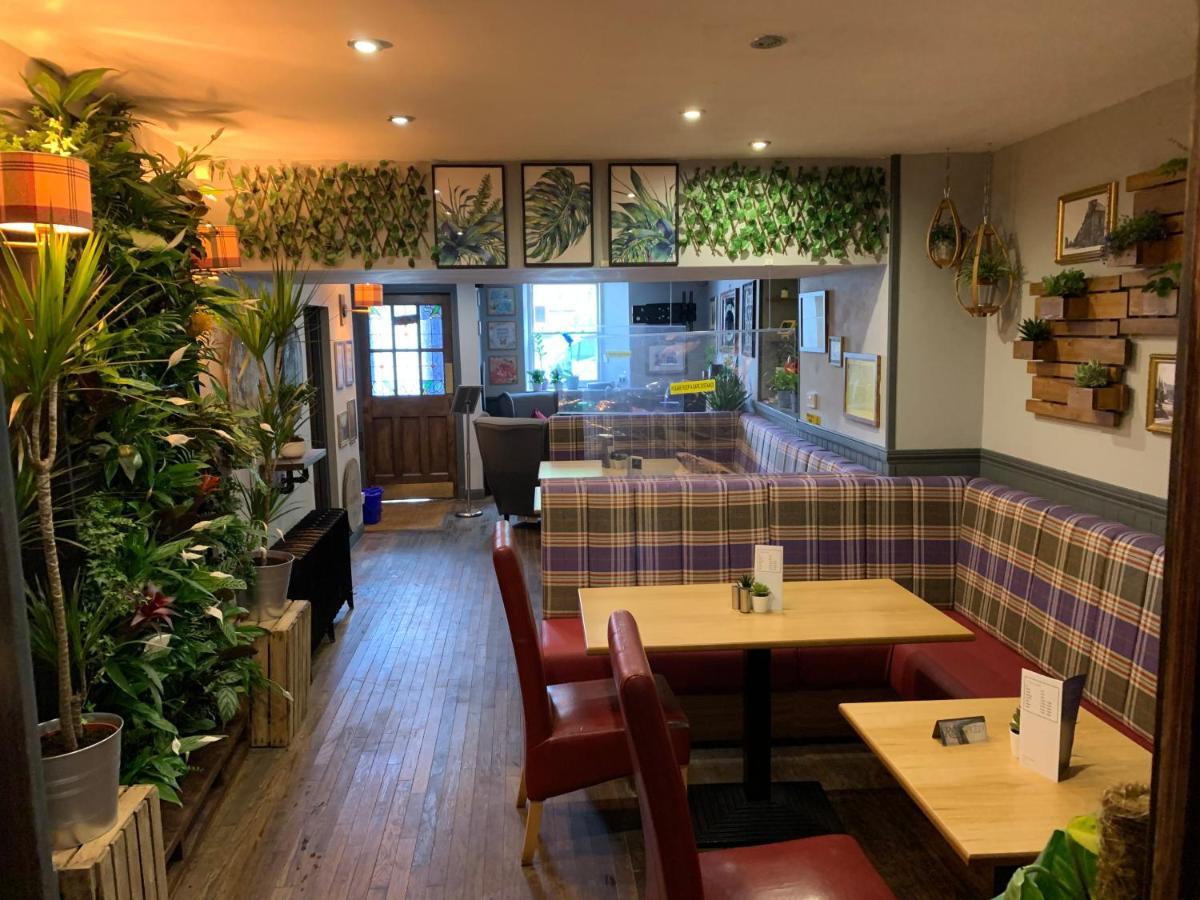 The Bruce Inn B&B Falkland Bagian luar foto