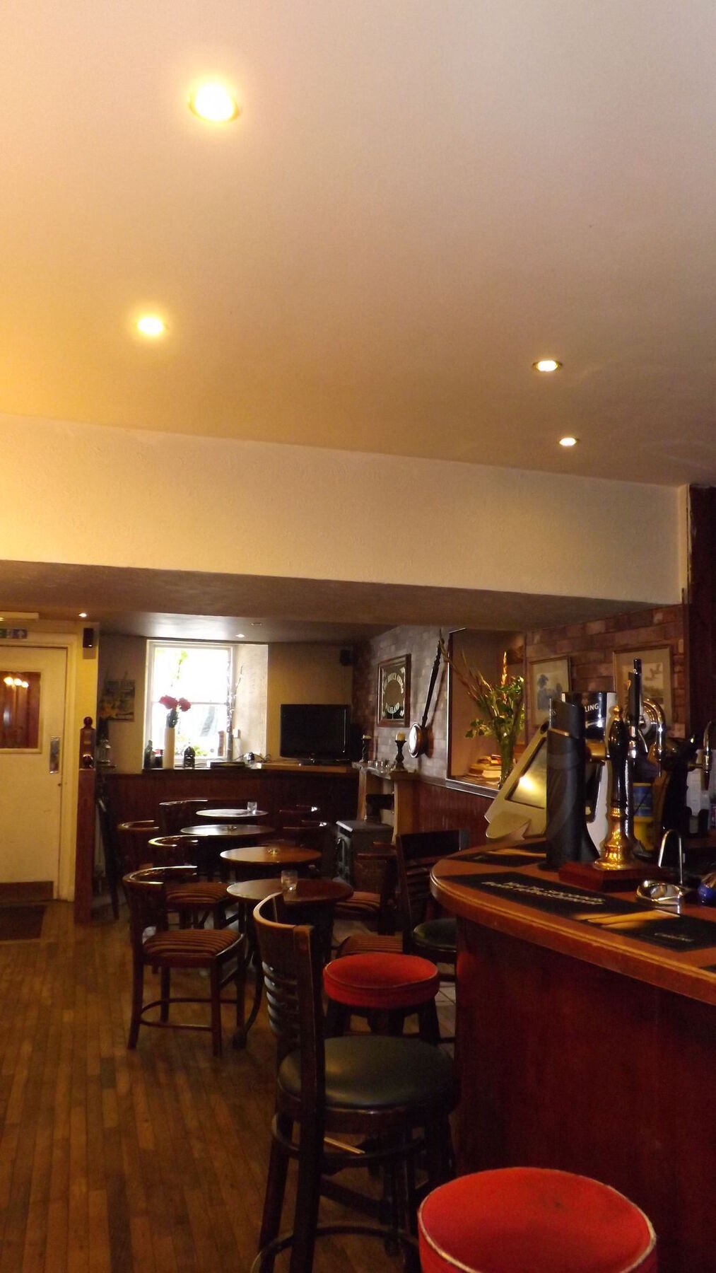 The Bruce Inn B&B Falkland Bagian luar foto